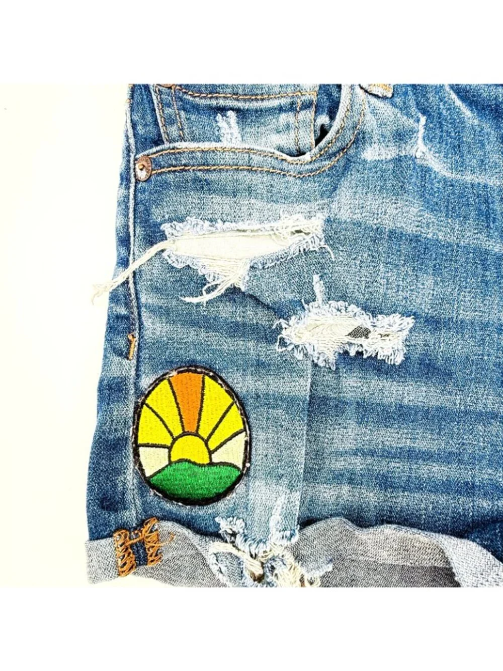 American Eagle Hi-Rise Shorts Size 4 Shortie Next Level Stretch Distressed Tacos